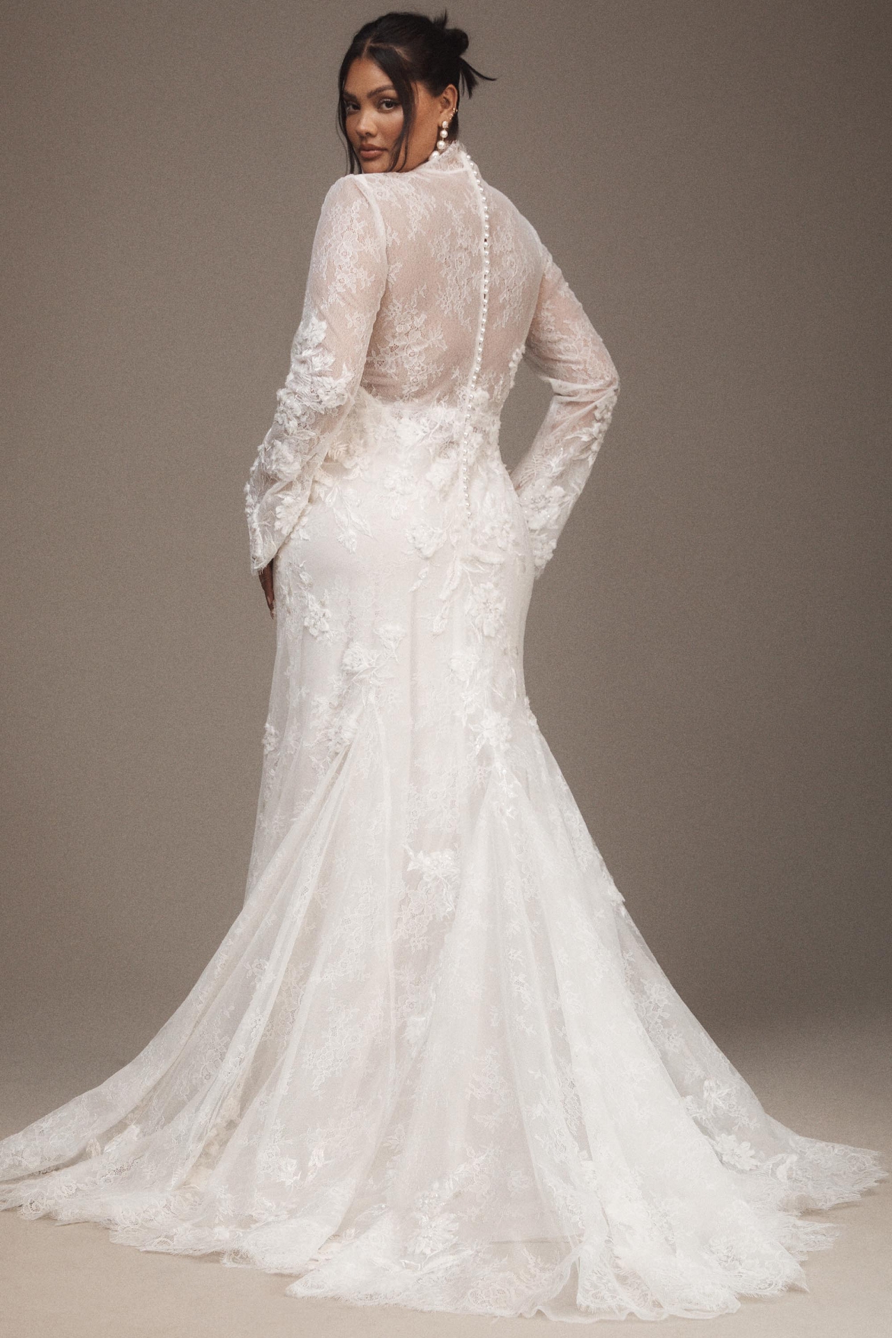 Willowby by Watters Serene Long-Sleeve Lace Wedding Gown