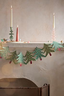 Paper Concertina Garland