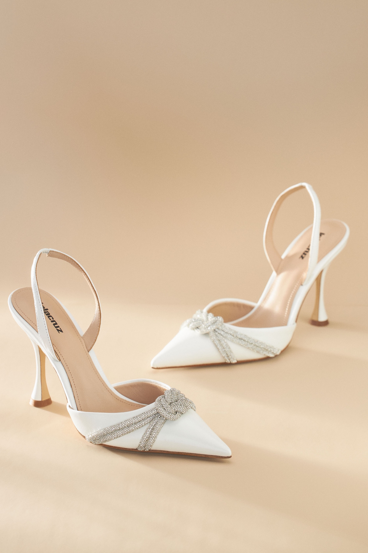 Lola Cruz Alice Pumps