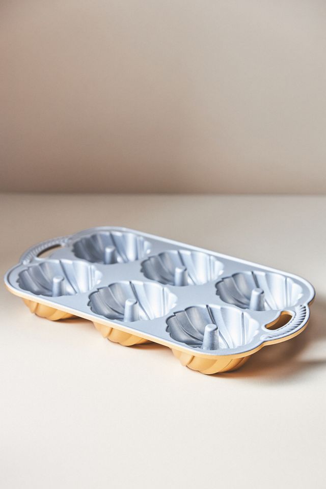 Nordic Ware Swirl Bundtlette Pan #1