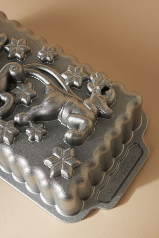 Nordic Ware Santa's Sleigh Loaf Pan #2