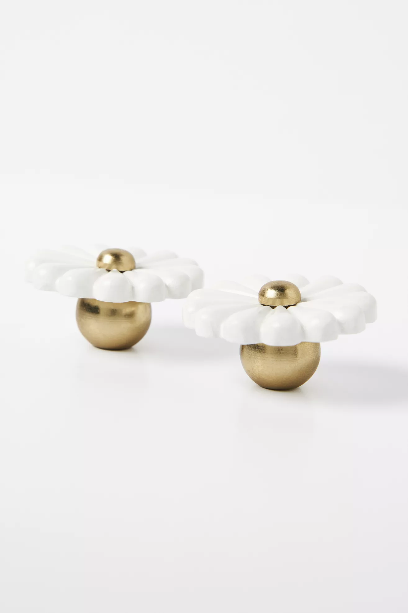 Daisy Knobs, Set of 2 - thumbnail 2