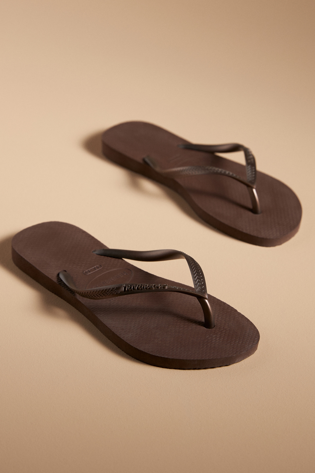 Havaianas Slim Thong Sandals