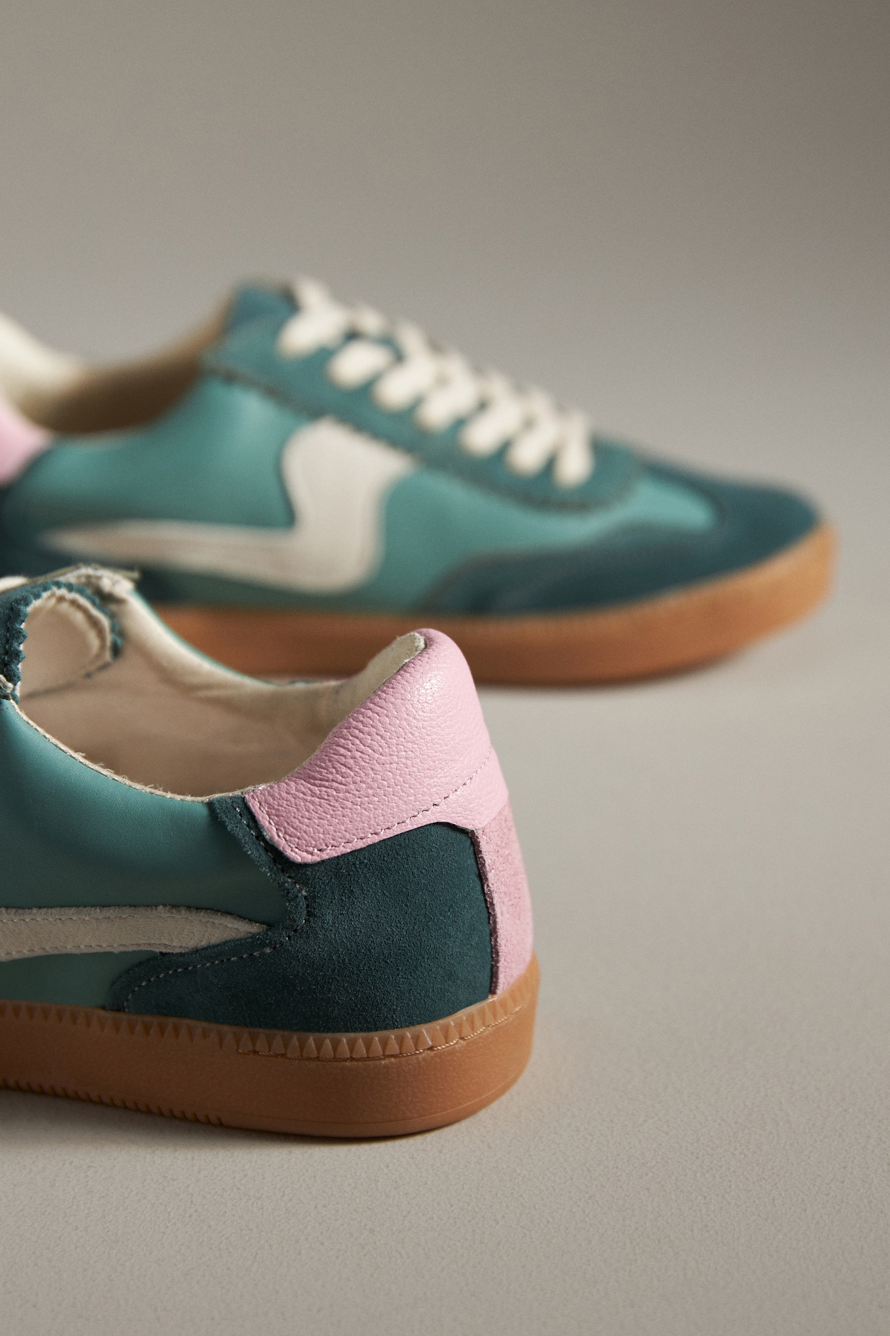 Dolce Vita Notice Sneakers