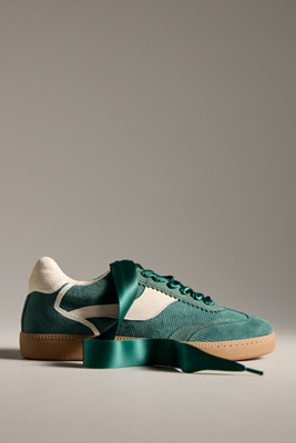 Dolce Vita Notice Sneakers Pine Corduroy In Green
