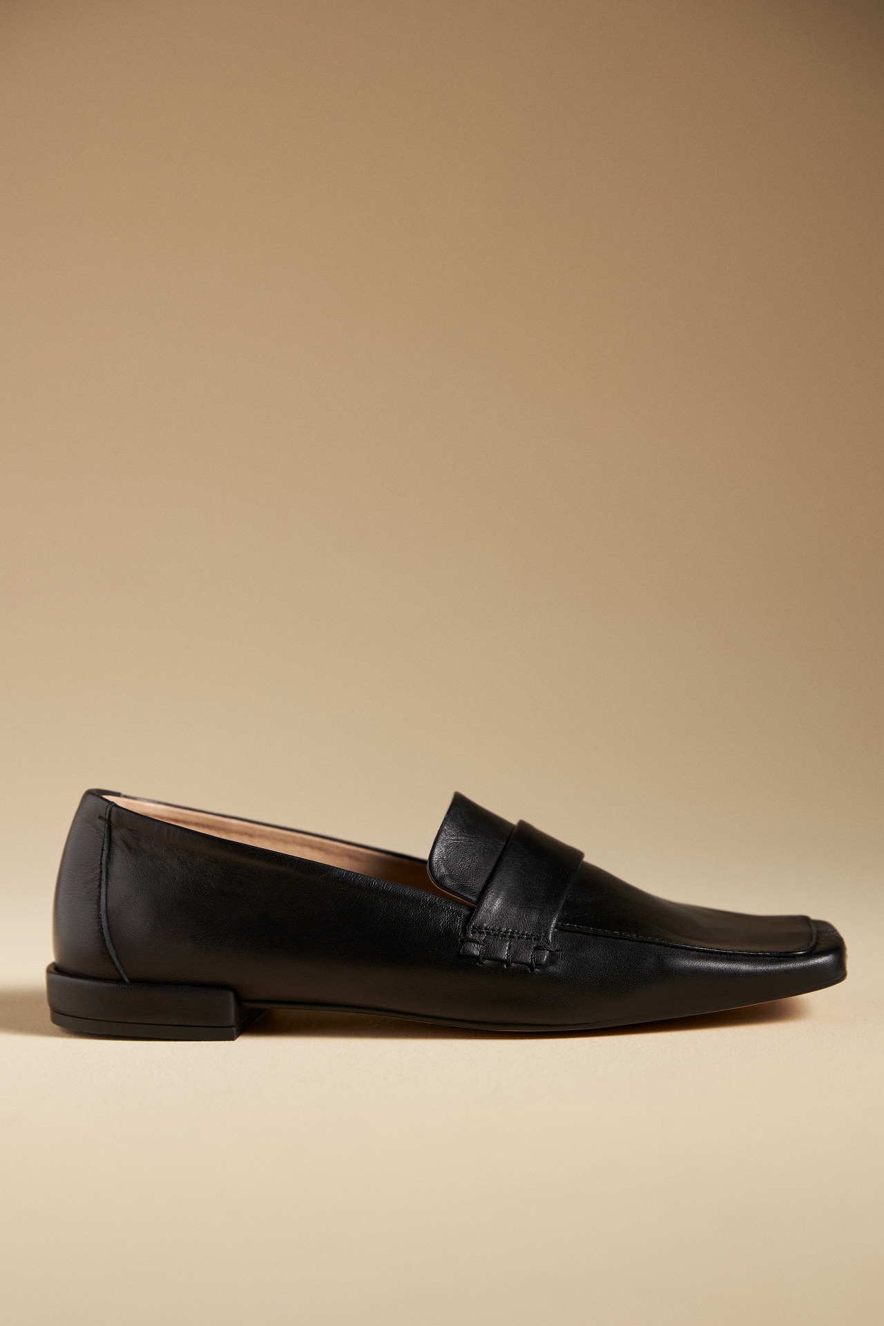 Intentionally Blank Pinky Loafers