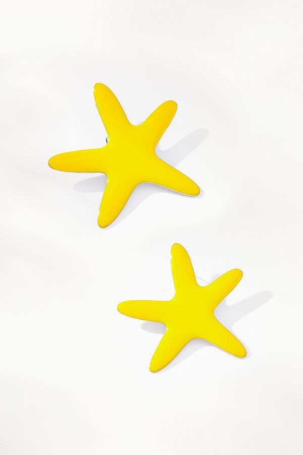 Shop Simon Miller Starfish Earrings In Yellow