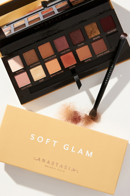 Soft Glam Eye Shadow Palette