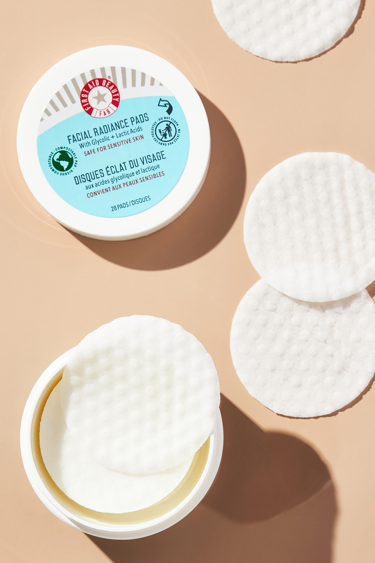 First Aid Beauty First Aid Beauty Facial Radiance Pads with Glycolic + Lactic Acids Exfoliating Pads with AHA Mini