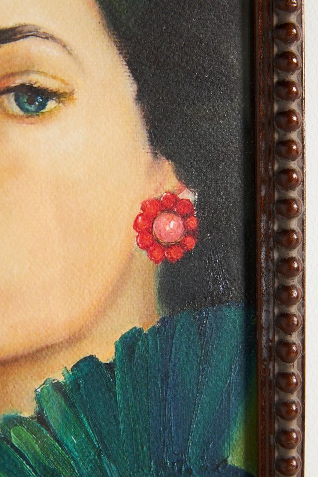 Watchful Ivy Wall Art #1