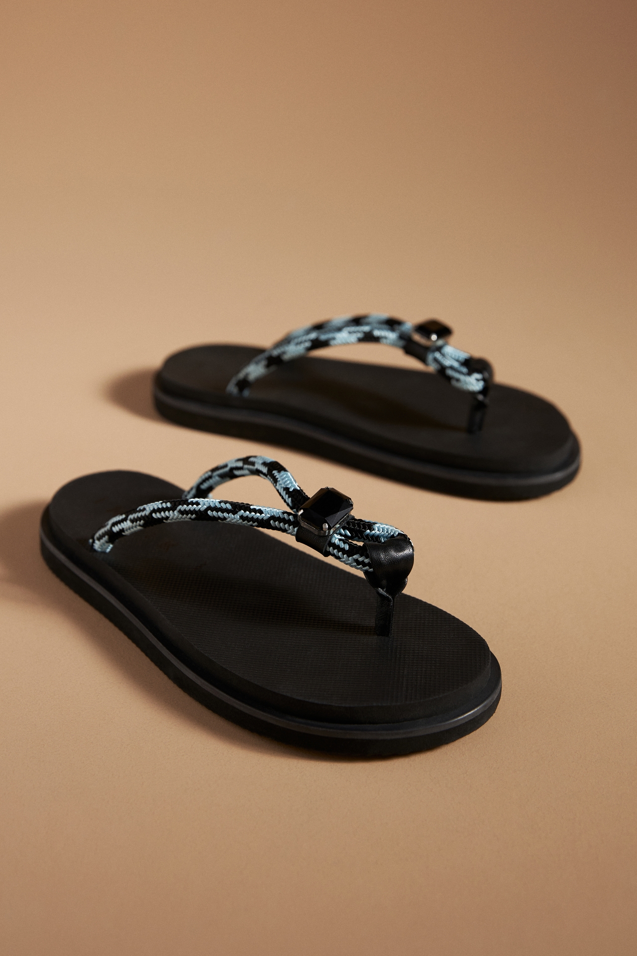 Inuikii Half-Rope Thong Sandals