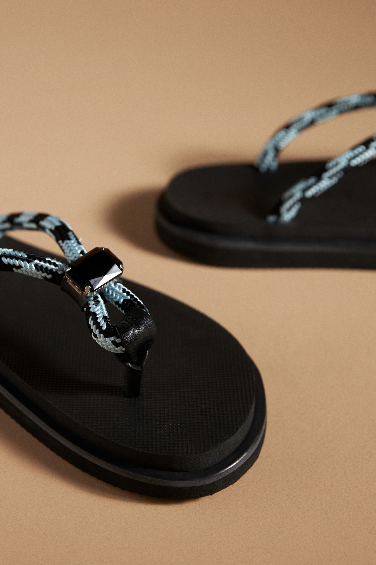 Inuikii Half-Rope Thong Sandals