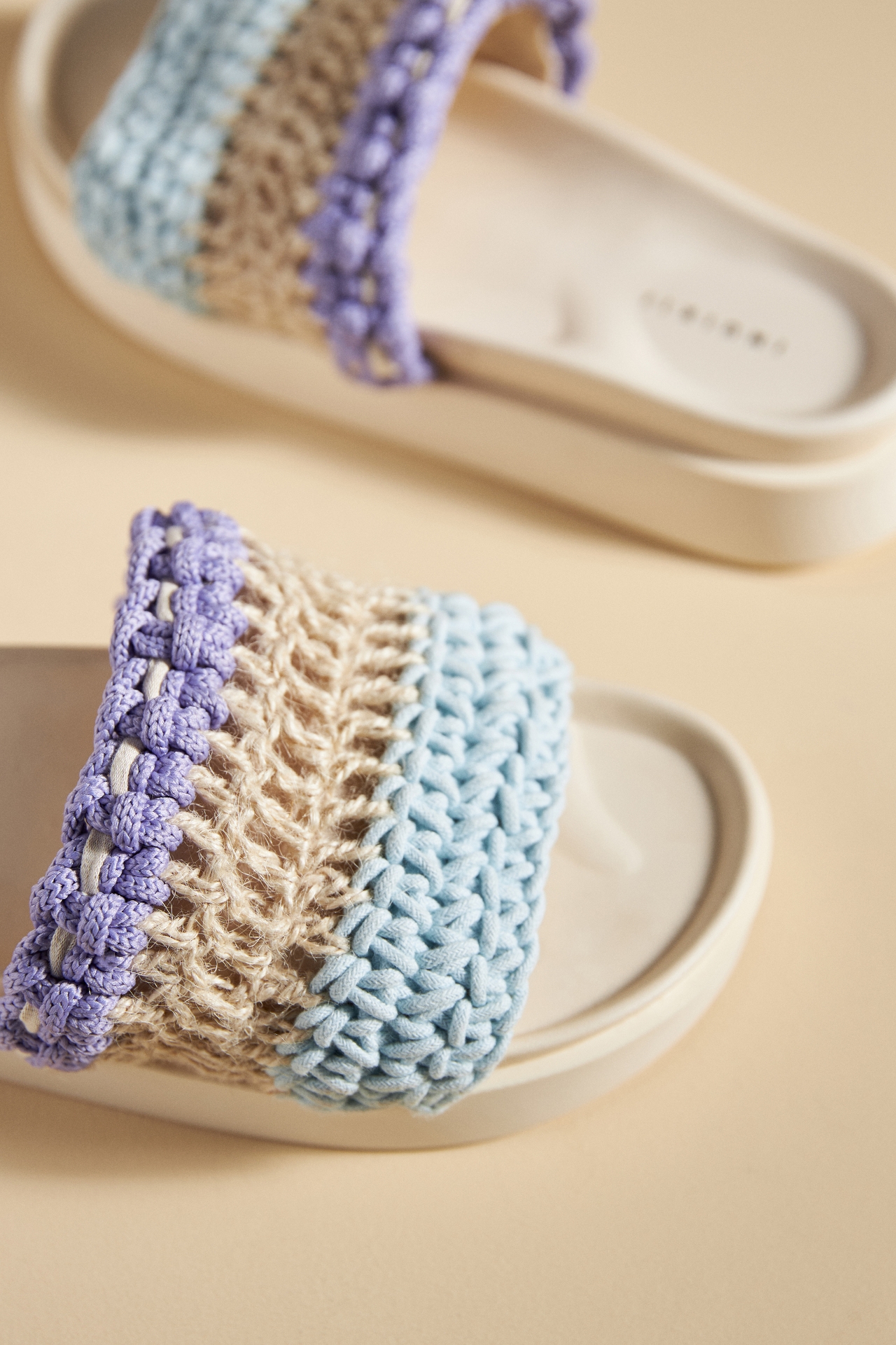 Inuikii Loose Knitted Sandals