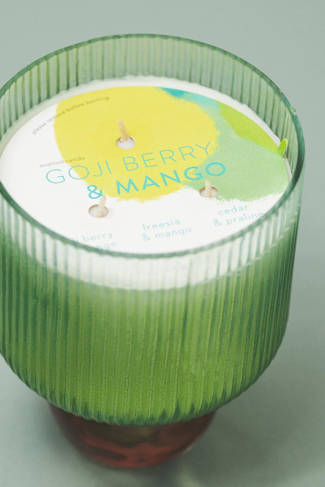 Pedestal Fruity Goji Berry & Mango Glass Candle