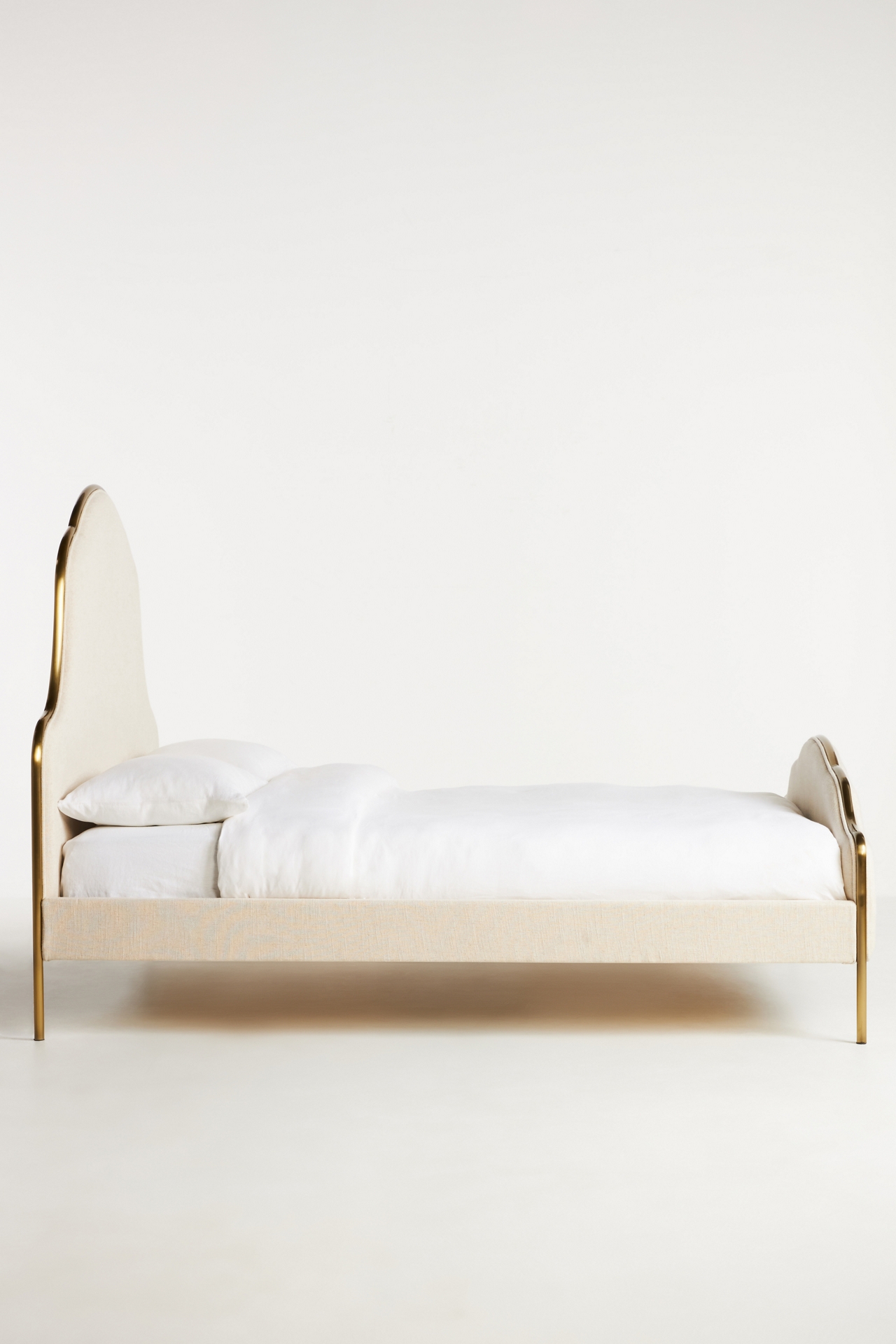 Valencia Linen Fenna Bed