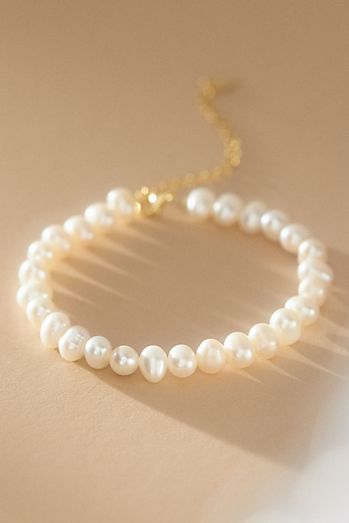 Shashi Pearl Bracelet