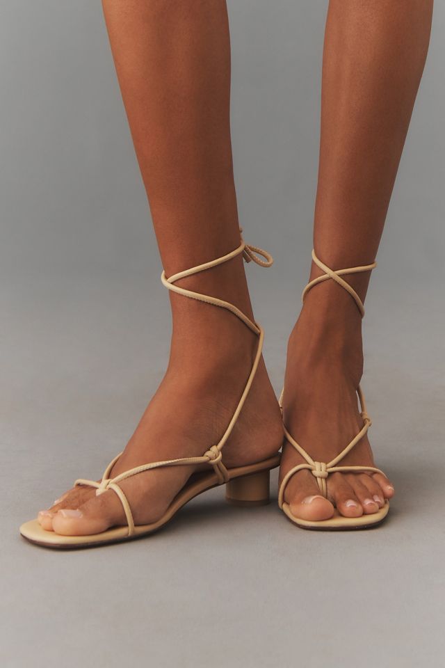 LOQ Dora Tie-Up Heels #2