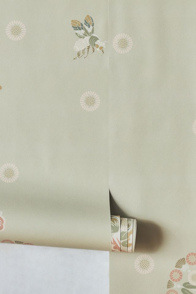 Bees Lace Wallpaper #1