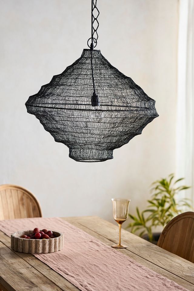 Wire mesh chandelier top