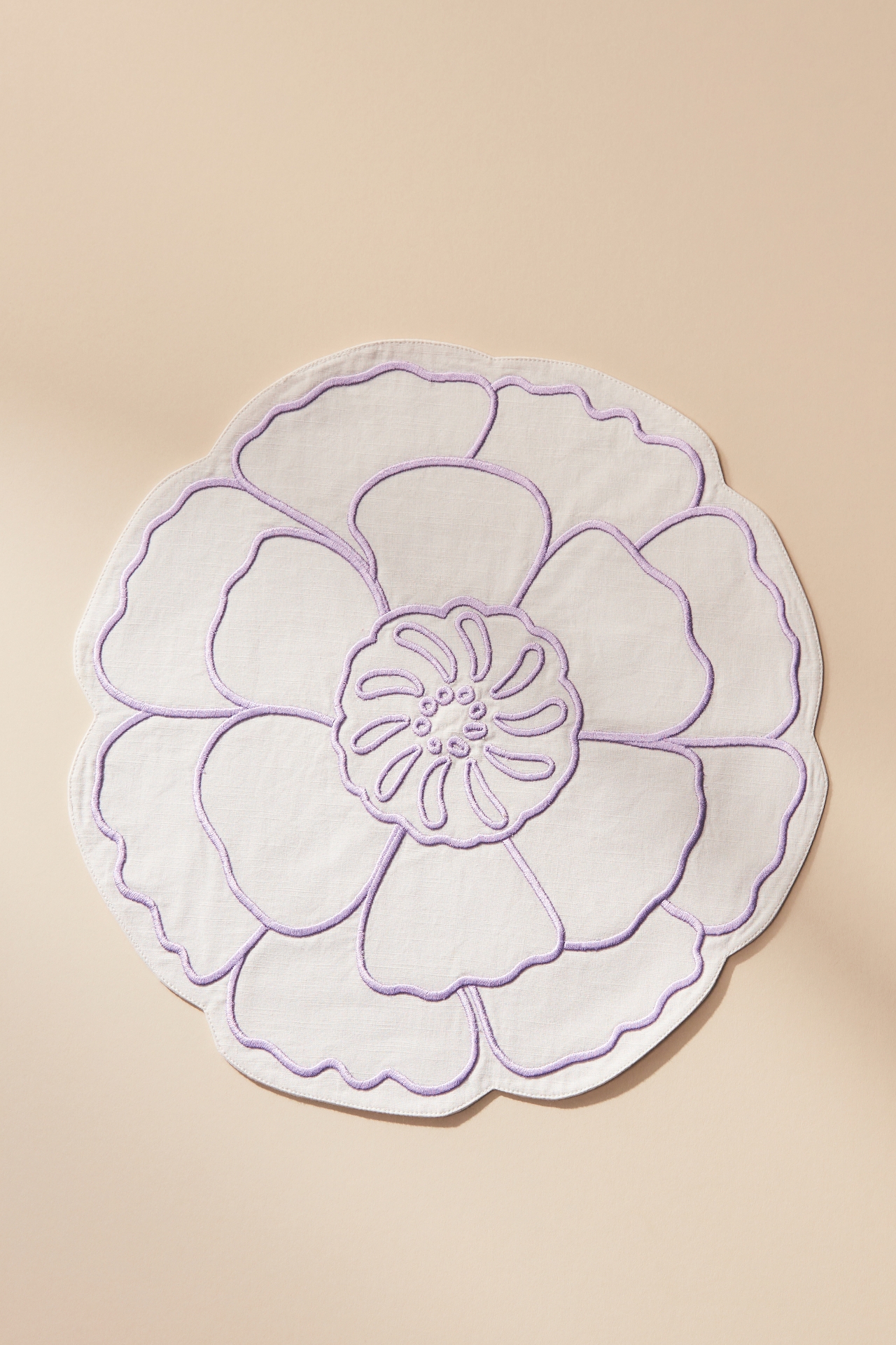 Eleni Embroidered Flower Placemat