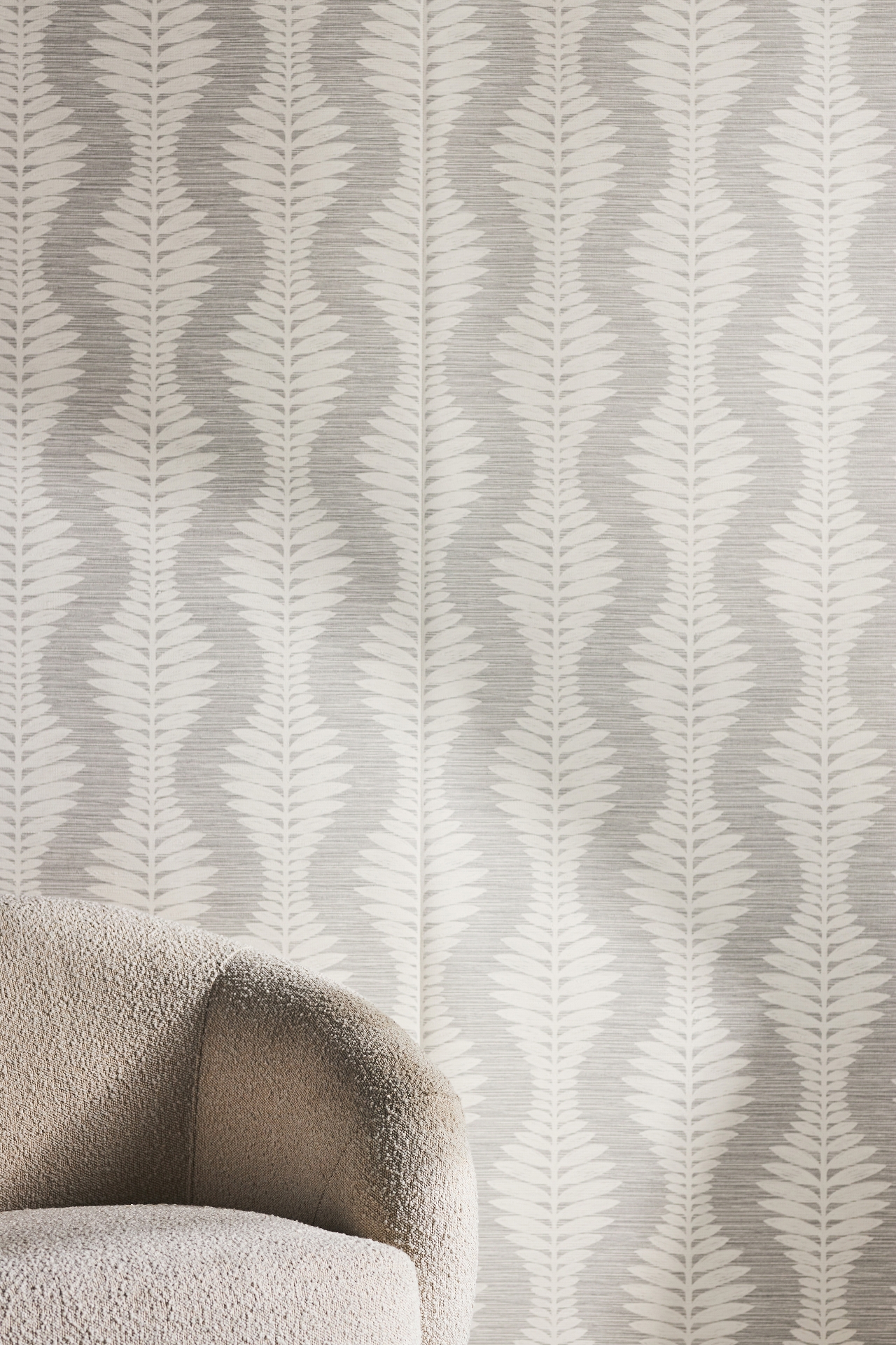 Carina Leaf Ogee Embossed Vinyl Wallpaper