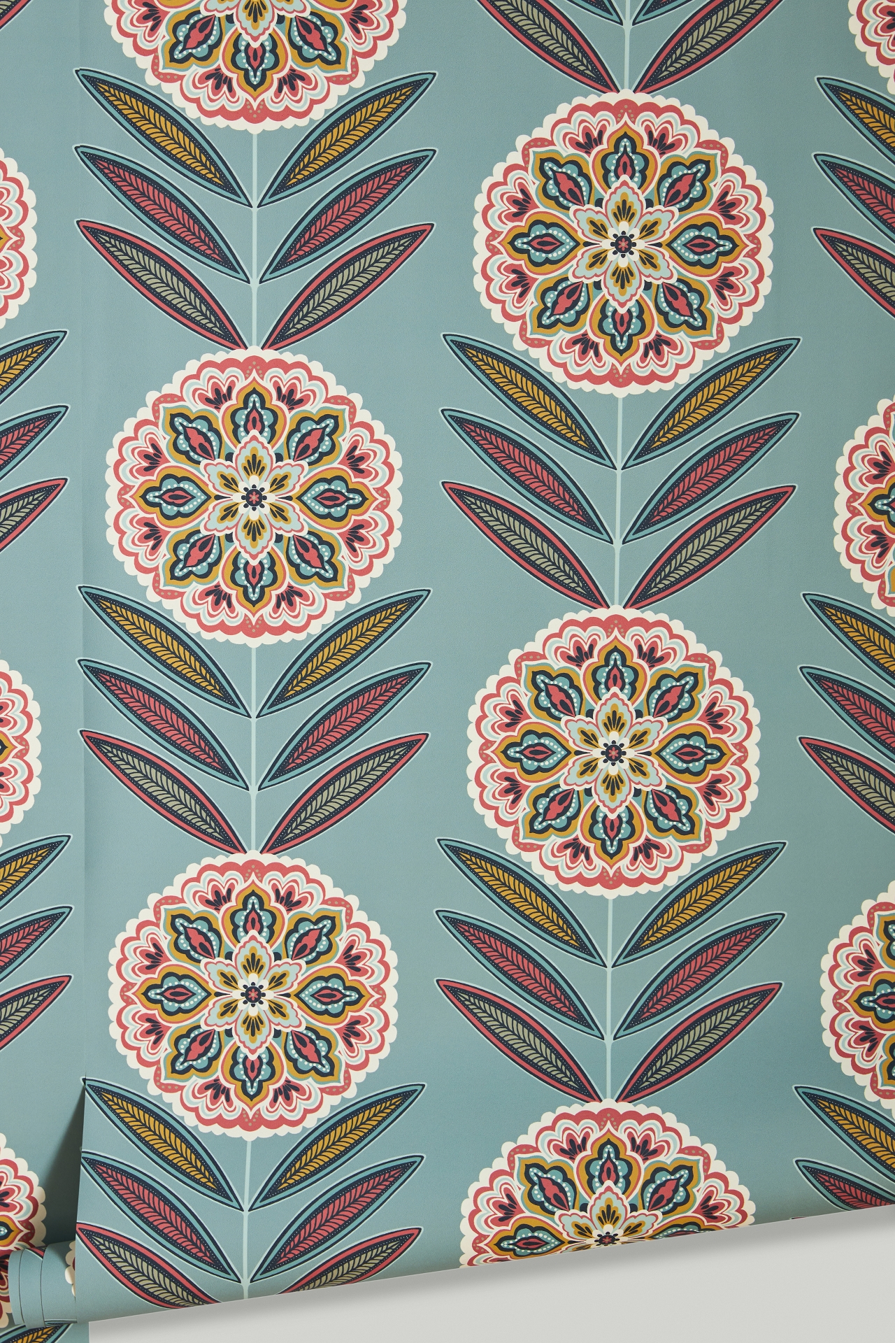 Floral Medallion Wallpaper