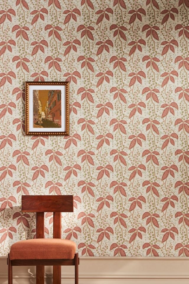 Putnam Paper Floral Wallpaper