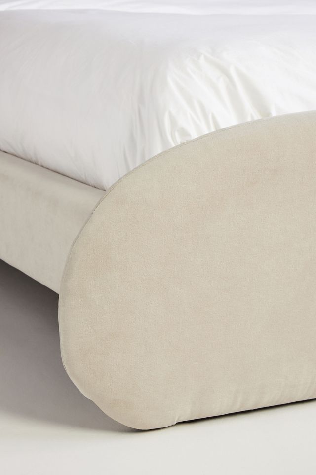 Opal Performance Velvet Pebble Bed #4