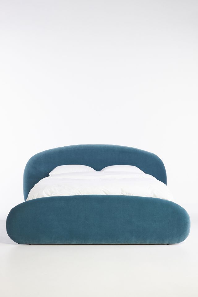 Opal Performance Velvet Pebble Bed | Modern Style