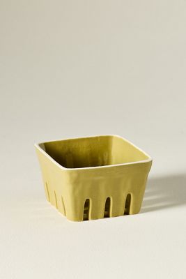 Linnea Stoneware Berry Basket