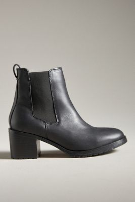 Shop Nisolo Ana Go-to Heeled Chelsea Boots In Black