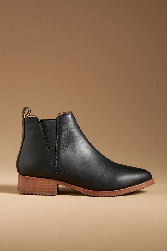 Eva Everyday Chelsea Boot Black/Black