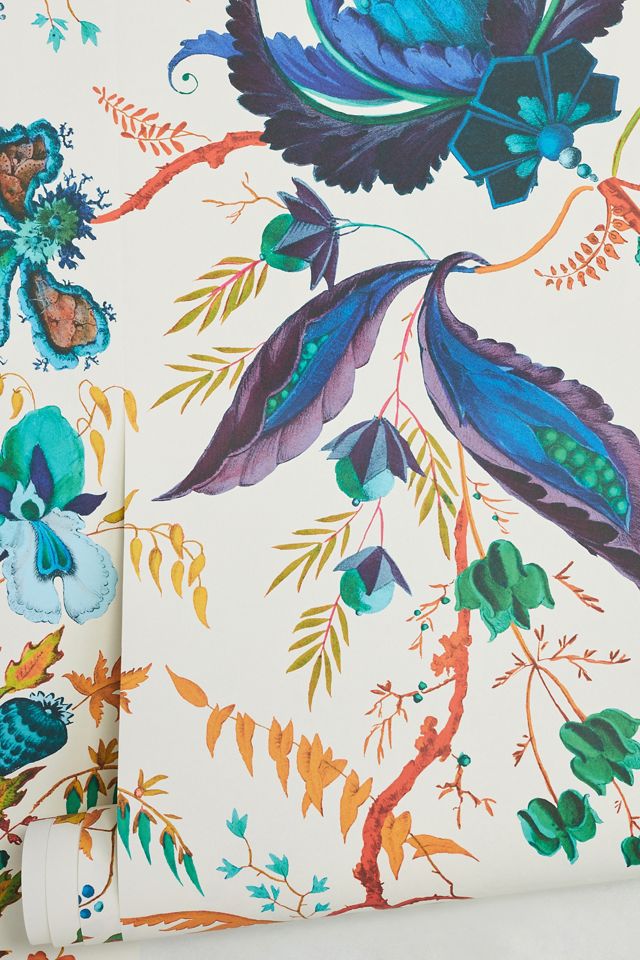 Wonderland Floral Wallpaper #1