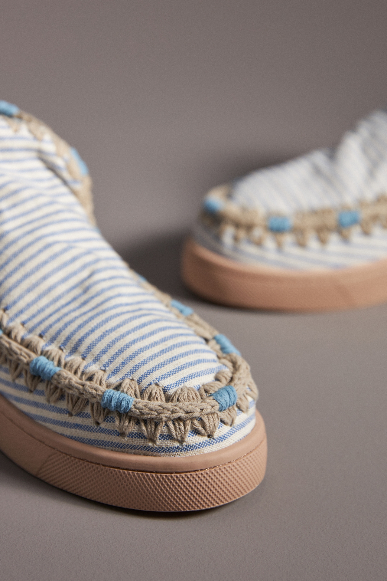 Mou Summer Stitched Pull-On Sneakers