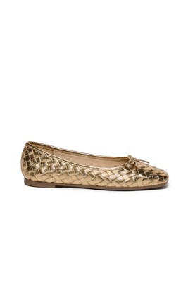 Bernardo Gwynn Woven Ballet Flats In Gold Glove Leathe