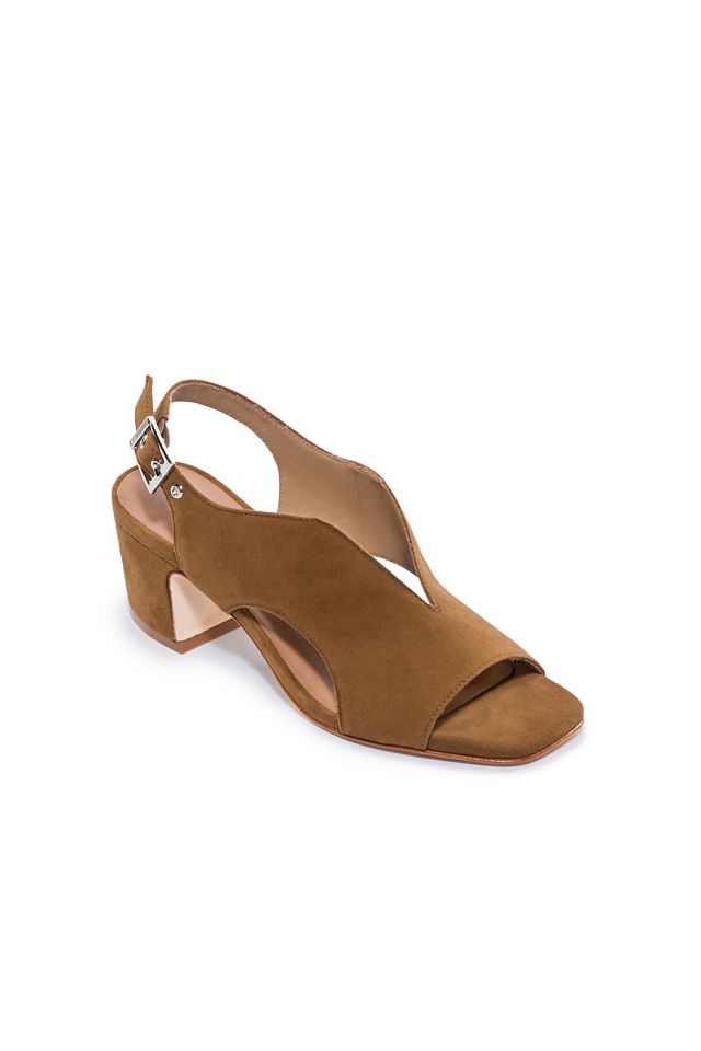 Bernardo Bedford Heels #1