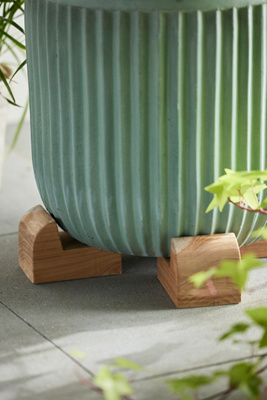 Terrain Round Teak Pot Feet, Set Of 4