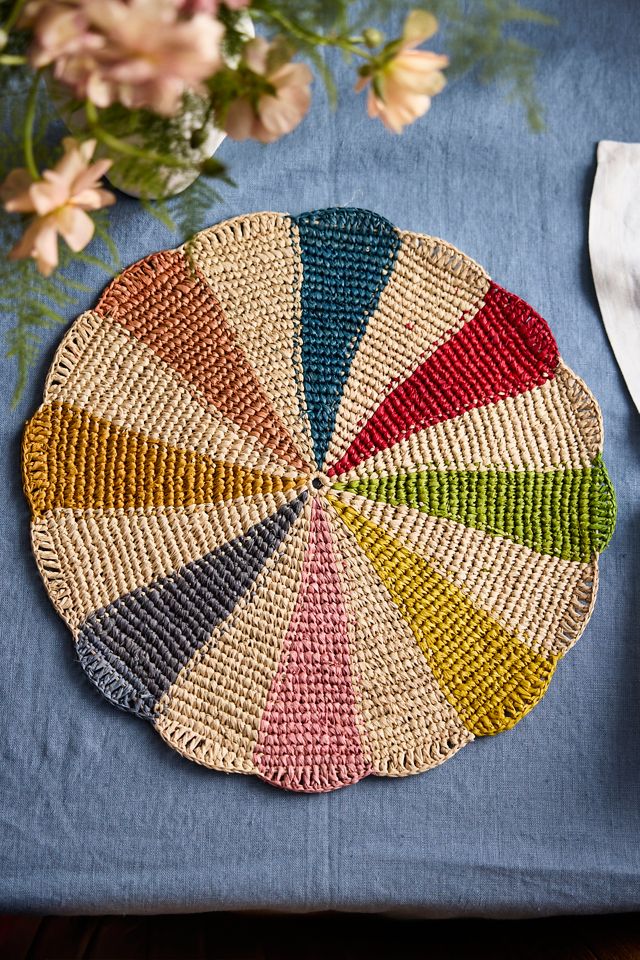 Pinwheel Raffia Placemat #1
