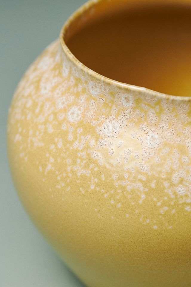 Abstract-Edge Pot #1