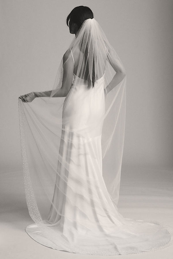 A. B. Ellie Hayden Pearl Cathedral Veil In White