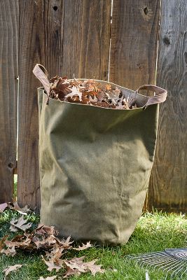 Terrain Canvas Leaf Bag In Green