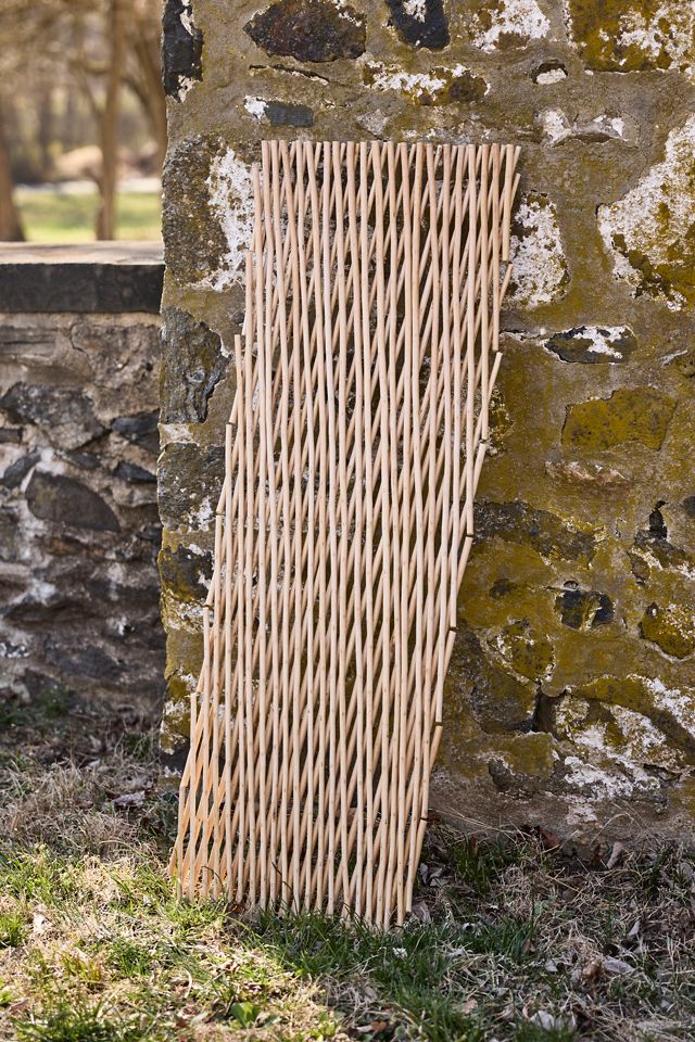 Expandable Woven Willow Lattice Fencing #2