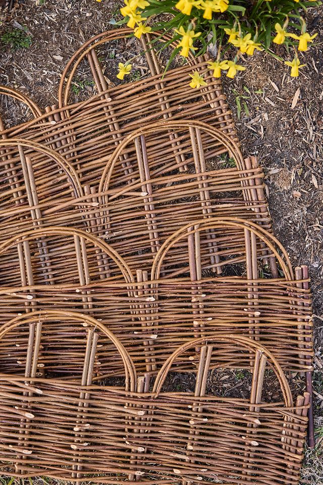 Woven Willow Arch Border Fencing, Set of 4 | AnthroLiving