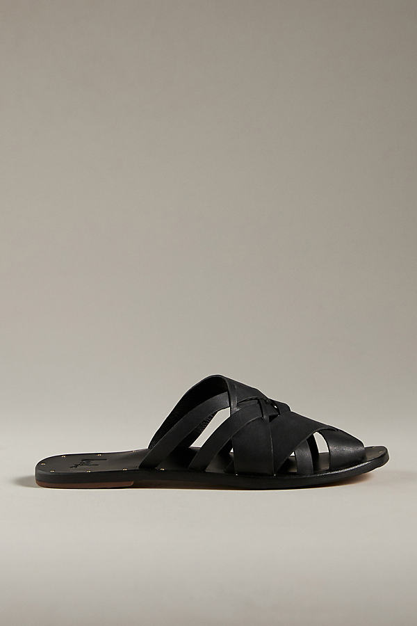 Beek Bittern Leather Slide Sandals In Black