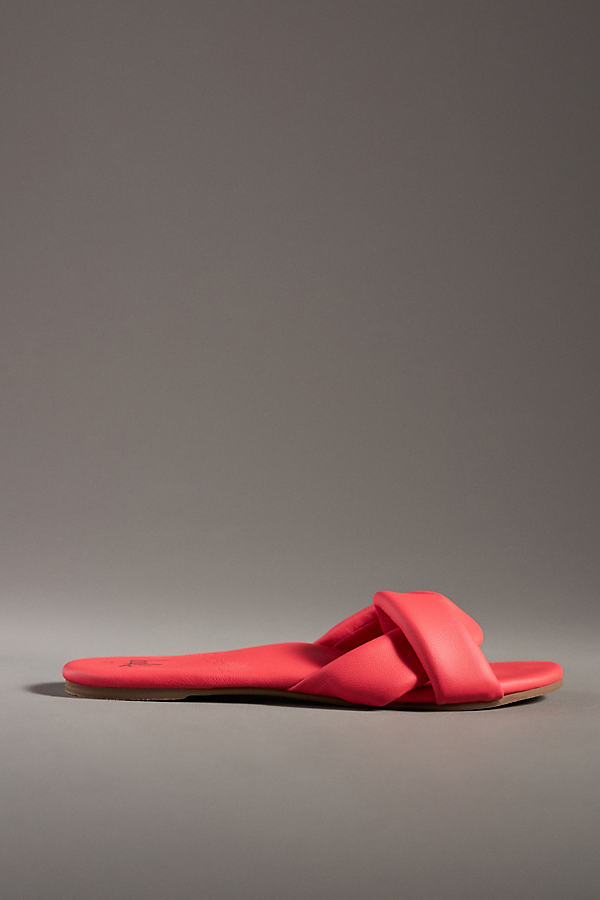 Beek Twistybird Sandals In Red