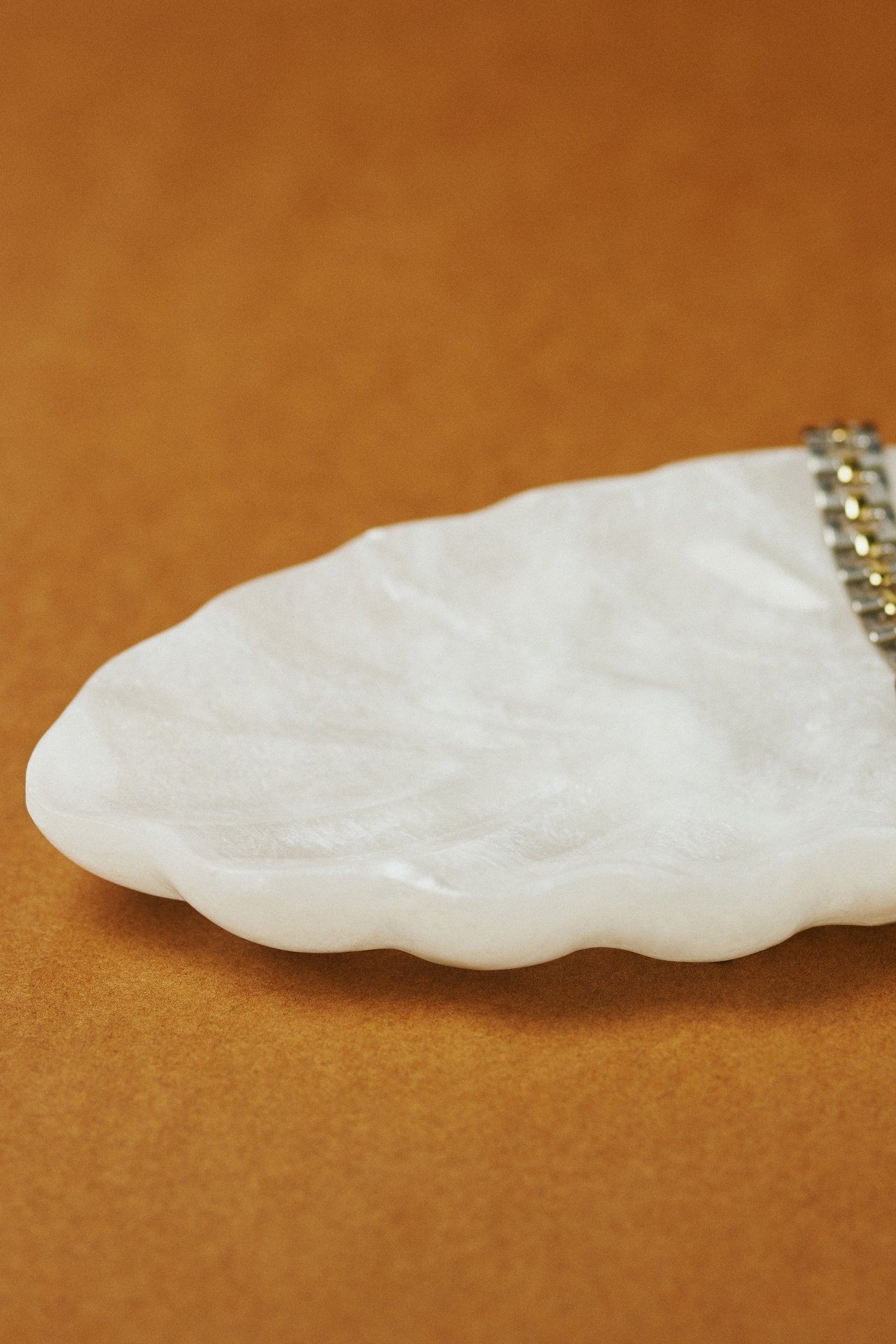 Alabaster Leaf Trinket Dish