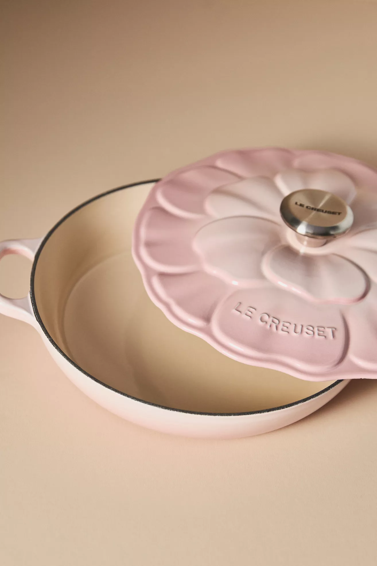 Le Creuset 2.25 QT Petal Braiser - thumbnail 10