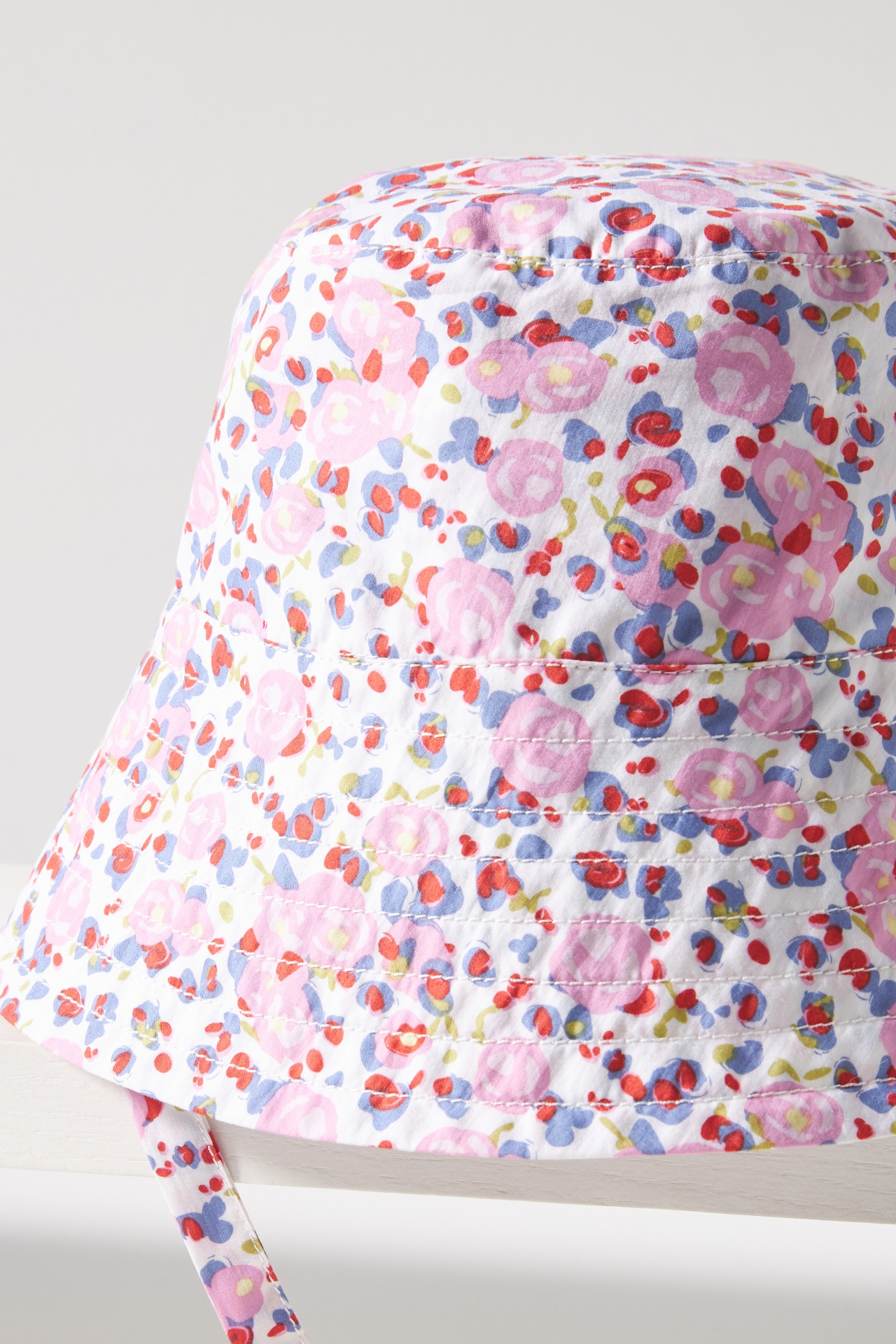 Baum und Pferdgarten Floral Bucket Hat