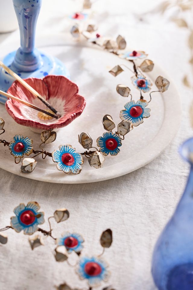 Americana Floral Iron Garland | Terrain