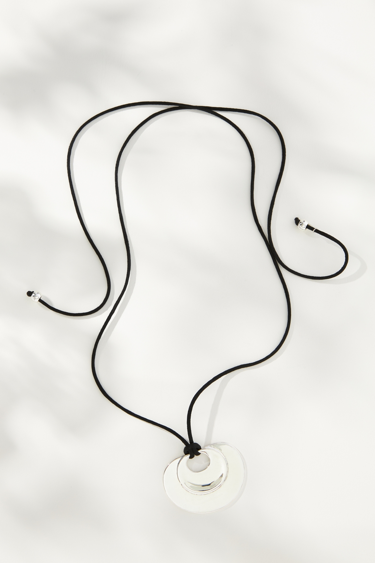 Abstract Pendant Tie Necklace